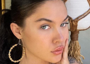 Emily: “Ik ben te knap voor deze wereld, dat maakt mijn leven ontzettend zwaar”