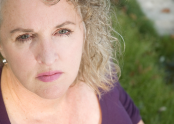 Sanna (42): “Onze dochter maakt ons leven tot een hel”