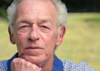 “Peter (62) blijft bij zijn standpunt: ‘Ik vertrouw online bankieren niet’”