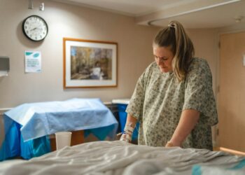 “Ik heb de geboorte van mijn dochter gemist. Mijn vrouw kan me niet vergeven!”