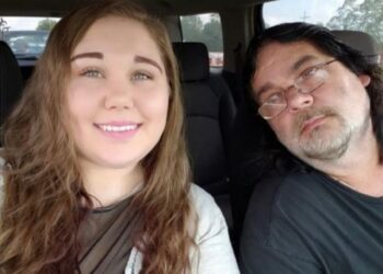 51-jarige man trouwt met 27-jarige ex-vriendin van zijn zoon