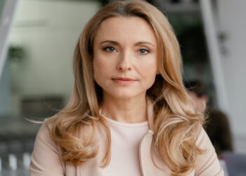 Sofie (43): “Mijn man nam condooms mee op zakenreis”