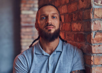 Pim (39): “Ik ben tegen kerstborrels op het werk – het is een verplichte gezelligheid waar niemand op zit te wachten”