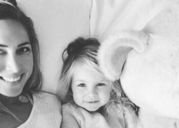 Moeder weigert haar dochter suiker te laten eten, jaren later is dit het resultaat!