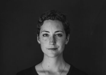 Christel (32): “Verwarmde terrassen zijn een verspilling van energie en moeten verboden worden”