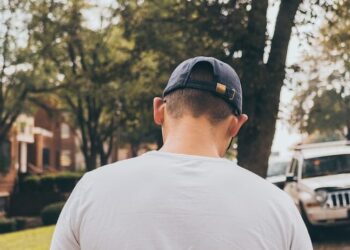 Dirk (38): ‘Mijn vrouw doet de financiën, maar ze weet niet dat ik een geheime lening heb afgesloten’