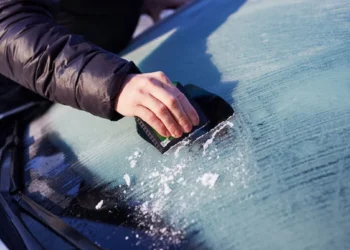 Motor laten draaien bij krabben? Niet doen!