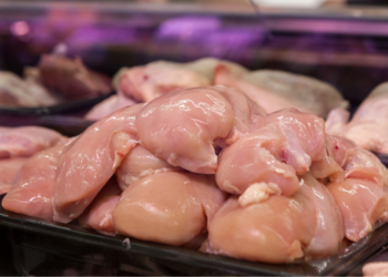 Slager waarschuwt: “Je moet geen kipfilet meer kopen”