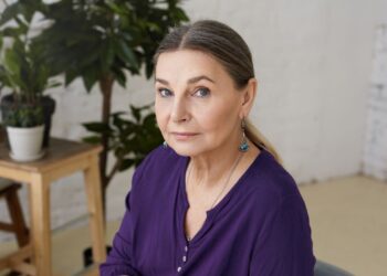 Annette (52) heeft slikangst: ‘Hoe kan ik bang zijn om te slikken? Ik vertrouw mezelf niet.’