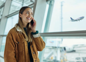 Juliana: “Ik zag mijn koffer in een vliegtuig verdwijnen, maar ik zat bij de verkeerde gate”