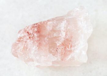 Let op: dit is de duistere kant van ‘helende’ mineralen, zoals rozenkwarts