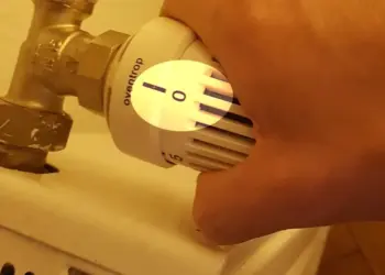 ’s Nachts de verwarming uitzetten? Deze veelgemaakte fouten drijven de verwarmingskosten op