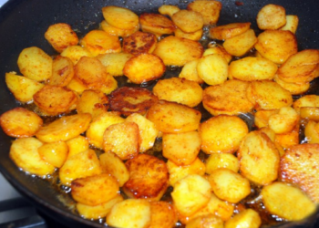 Deze simpele keukentruc voor krokante aardappelschijfjes gaat viral!