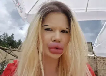 Andrea zoekt naar ware liefde, maar voelt zich niet serieus genomen: “Ligt het aan mij…”