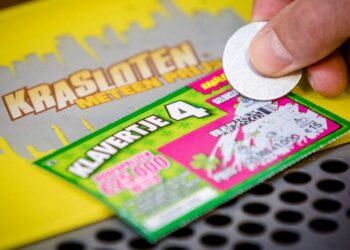 Fred (38) “Mijn broer won de loterij. Wat ik daarna deed achtervolgt me nog iedere dag”