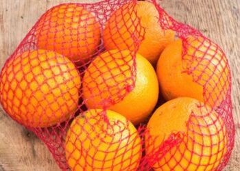 De echte reden waarom mandarijnen en sinaasappels in rode netten worden verkocht