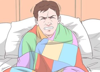 Arts legt uit: In je slaap zweten als je koorts hebt. Dit betekent het!