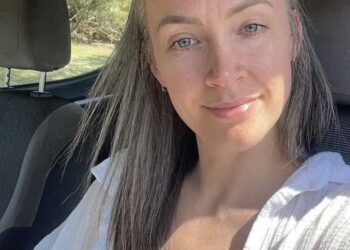 Vrouw vraagt online om haar leeftijd te raden