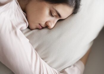 Dit zegt jouw inslaaptijd over jouw gezondheid!