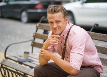 Mark (37): “Mensen nemen klakkeloos alles over van de media, maar zelf onderzoek doen… Ho maar”