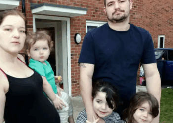 “Wij worden uit ons huis gezet met onze 3 kinderen omdat we de huur niet kunnen betalen en niemand helpt ons”