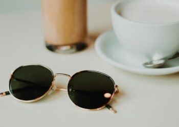 Opgelet! Het merendeel draagt een verkeerde zonnebril – zo zit het!