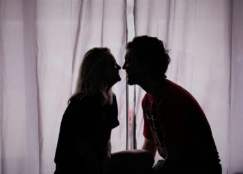 Dit is het verschil tussen verliefdheid en échte liefde!