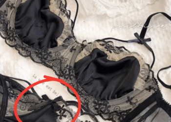 Het strikje op de voorkant van je onderbroek zit er dus met een reden