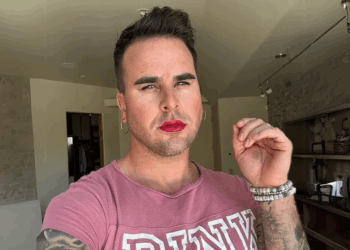 Transgender Josh (37) krijgt veel kritiek: “Ik zie er beter uit dan de gemiddelde vrouw”