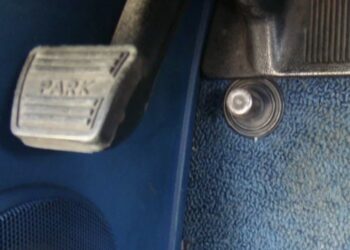 Dit zat vroeger standaard in iedere auto.. Maar wat is het ook alweer..