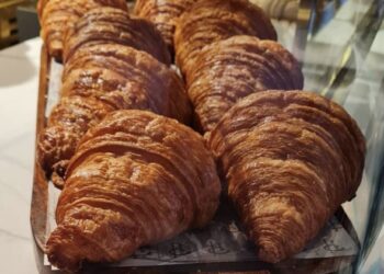 Dit moet stoppen: Zoveel betaal je tegenwoordig bij voor een croissant van de bakker