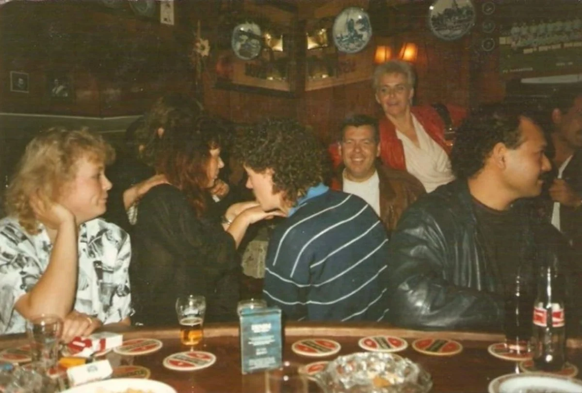 Goed kijken – wat valt jou op als je naar deze foto van vroeger kijkt?