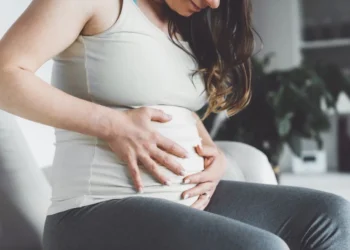 Michelle (28): ‘Ik raakte in verwachting van mijn 60-jarige getrouwde baas’