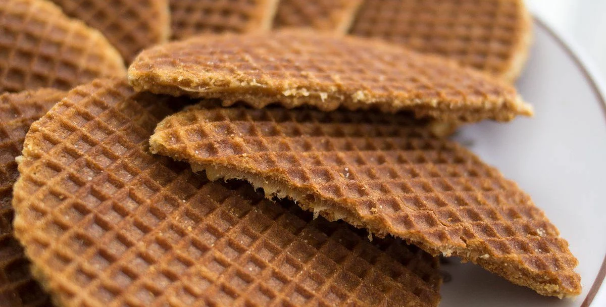 Authentieke Nederlandse stroopwafels maken? Dat doe je zó!