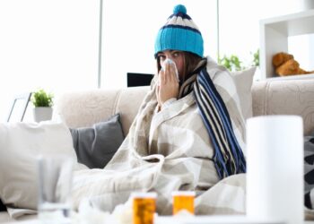 Griepepidemie is officieel begonnen, dit zijn de signalen waar je op moet letten!